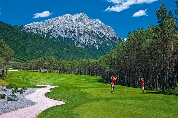 Obrázky: GOLF, nástenný kalendár 485x340 mm, Obrázok 8