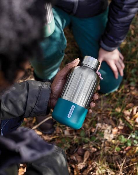 Obrázky: Veľká nerezová termo fľaša 850ml Black+Blum, Obrázok 9