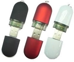 Obrázky: Červený USB flash disk v tvare kapsle, 64GB
