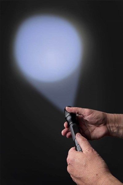 Obrázky: Čierna hliníková 10W CREE LED odolná baterka, Obrázok 14